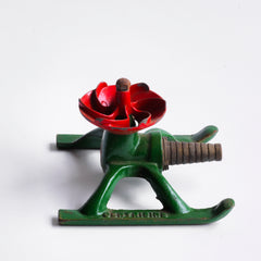 A 1930s 12/- "Centribine" lawn sprinkler, "British Made" stamped into the iron base. The sprinkler is in full working order and only requires attaching to the end of a garden hose - once turned on, the water pressure causes the sprinkler to spin round, the jets watering the garden in an even circle.