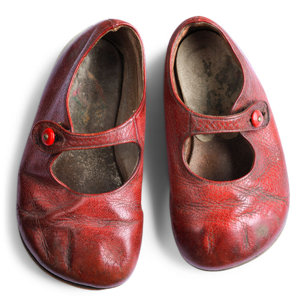 Little Red Shoes