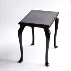 An extremely rare 1930s Bakelite cabriole leg occasional table with a smooth, chamfered and bevel edged top. 