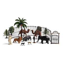 A wonderful antique collection of painted lead zoo animals made by Britains in the 1920s. These are some of the first models of the zoo that Britains developed, the designs subsequently changing slightly in each decade, and these early examples are now much sort after.