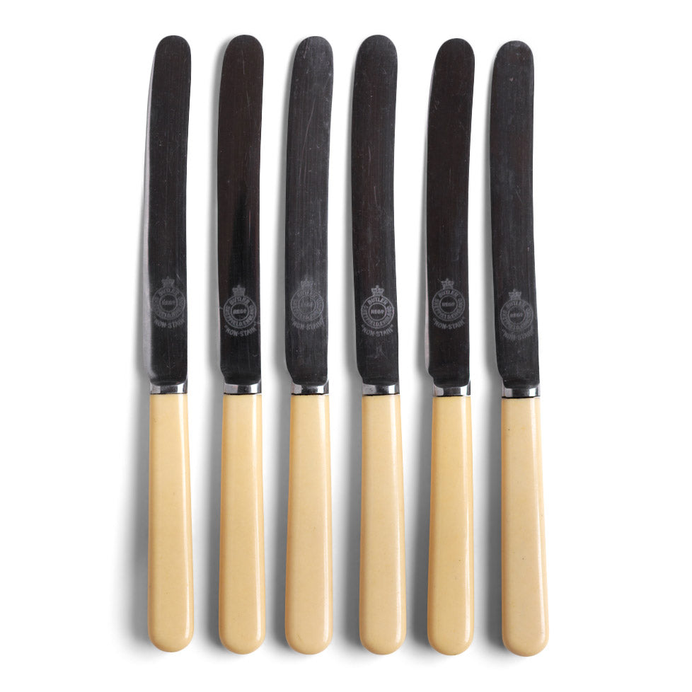 A set 6 sandwich knives, each blade marked " Butler Sheffield".