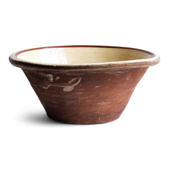 A very good-looking late nineteenth century bread proving bowl with a cream coloured glazed interior and a deep rolled rim.  The delightful glaze smudges on its terracotta exterior add character - and hand-thrown charm. Perfect for the kitchen or the dining table. We think wonderful when filled with vegetables or lettuces.