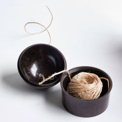 Bakelite String Holder
