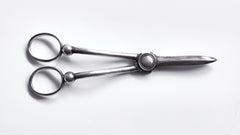 Antique Grape Scissors
