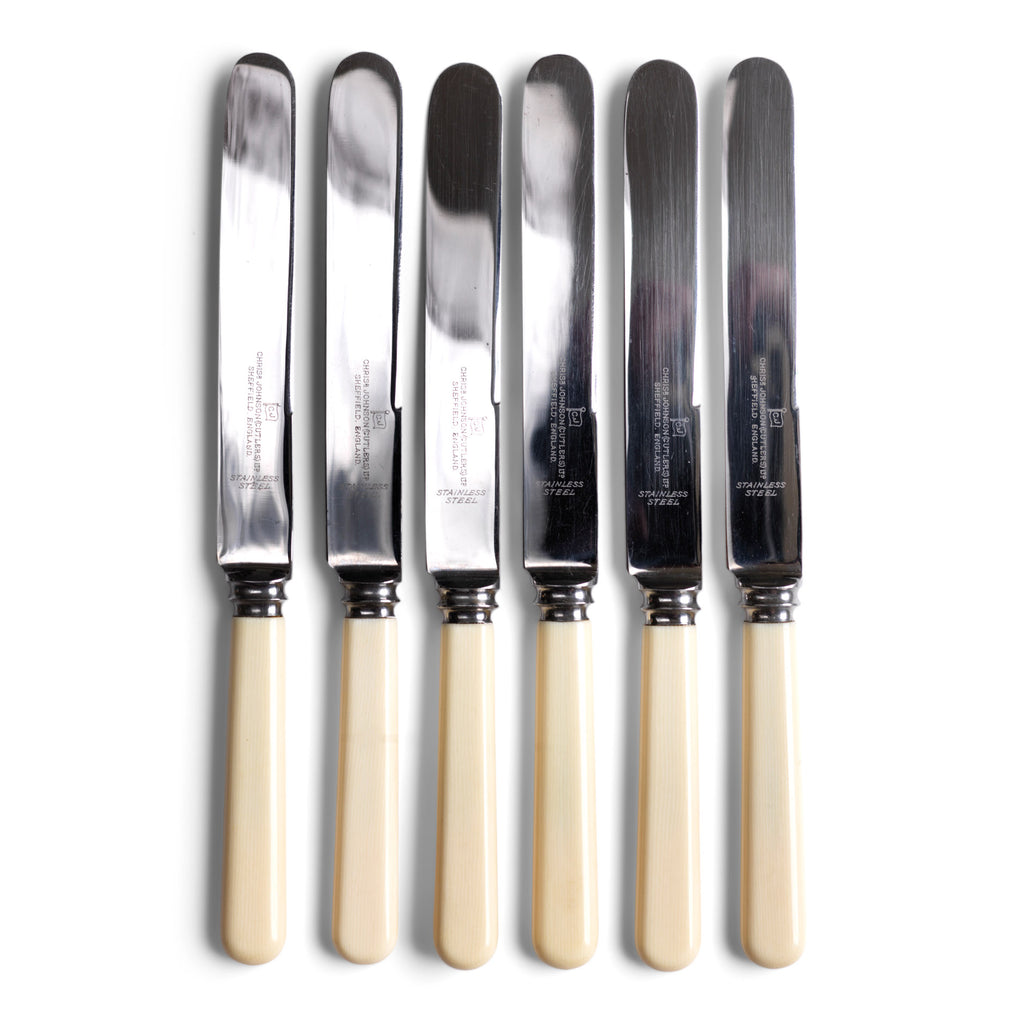 A good set of 6 dinner knives, each blade marked "Chris & Johnson (Cutlers) Ltd Sheffield England".