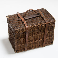 An original Edwardian Drew & Sons En Route tea basket travelling picnic set in white enamel, steel and nickel, with handwoven rattan detailing. Drew & Sons “As supplied to her majesty the queen” (Queen Mary) were the Rolls Royce of picnic set makers, and were originally based in Piccadilly, London – which is where this set was originally retailed. Their picnic sets are rare to find, let alone in such good condition, and are now highly sort after.