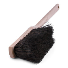 A sturdy brush with an extra-long beachwood handle and a tough arenga fibre head.  The long handle allows you to remove the dirt from and hard-to-reach places, such as under workshop benches, counters and from between tight spaces.