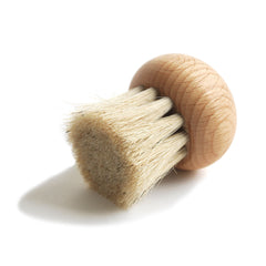 The polished beech wood handle provides a comfortable grip and the soft horsehair bristles are just-the-job for brushing your woodland mushrooms free of dirt. And even better, it resembles a little button mushroom. The ideal present for the fungi forager.