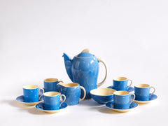 A complete 1930s Art Deco Susie Cooper Blue Crescent Kestrel coffee set decorated with small scarffito crescents. 