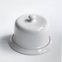 A good early twentieth century ironstone cheese dome, with original matching base plate.  The underside of the plate is marked "TCTC Made in England". 