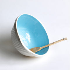 A mid century "Easimix" kitchen mixing bowl by T G Green with a gorgeous duck egg blue interior. 