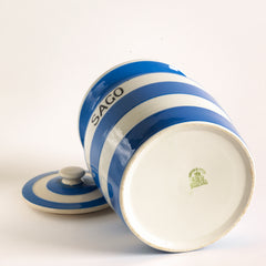 A good T G Green Cornish Kitchenware Sago storage jar with lid dating to 1930. The "Sago" typography is strong, and the jar is of a particularly large size. It bears the early 1930s Church Gresley stamp to its base and is marked "Green & Co Ltd / Gresley England" as shown in this image.