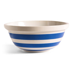 T G Green Cornish Kitchenware small mixing bowl dating to 1930 - 1950. It bears the green shield stamp to its base and is marked "T G Green & Co Ltd / Cornish Kitchen Ware / Made in England".