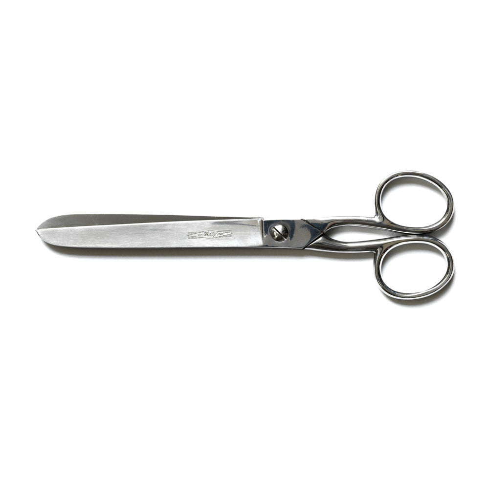 Our extra-long hand-forged traditional paper scissors have polished bright steel blades with semi-rounded tips and are perfect for all paper, wallpaper and card cutting activities.  If you hang wallpaper, then these are the correct scissors for the job.