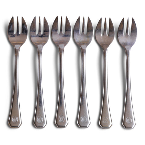 Set 6 Ocean Liner Oyster Forks